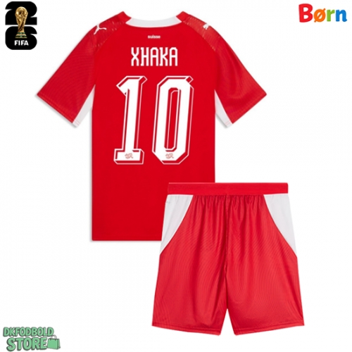 Schweiz Granit Xhaka #10 Replika Babytøj Hjemmebanesæt Børn VM 2026 Kortærmet (+ Korte bukser)